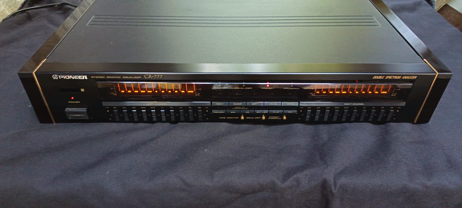 Pioneer GR-777 Side Panels – Gold Urushi / Glossy Black - imagine 2